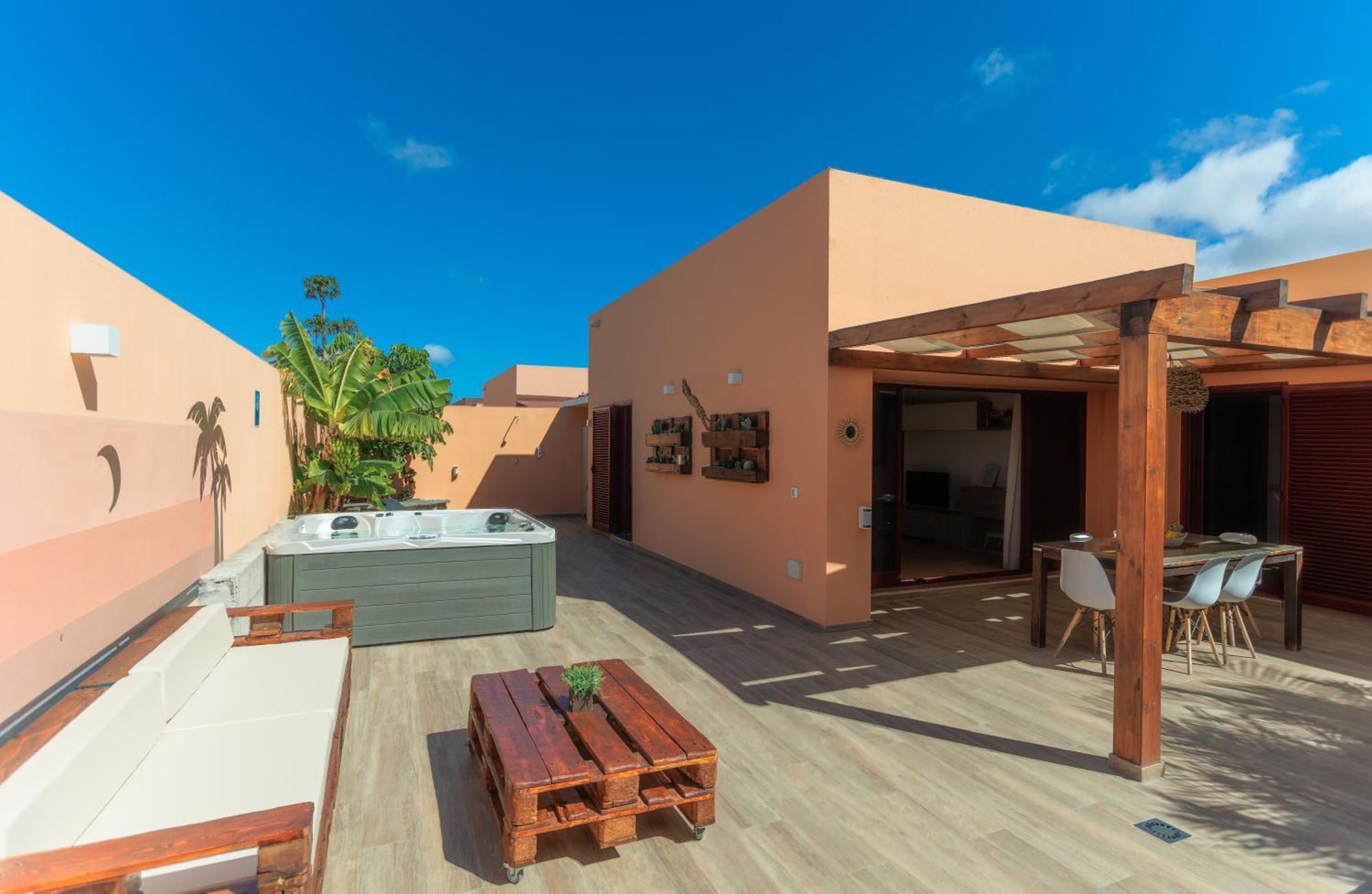 Villa Jacuzzi & Barbecue 拉·奥利瓦 外观 照片